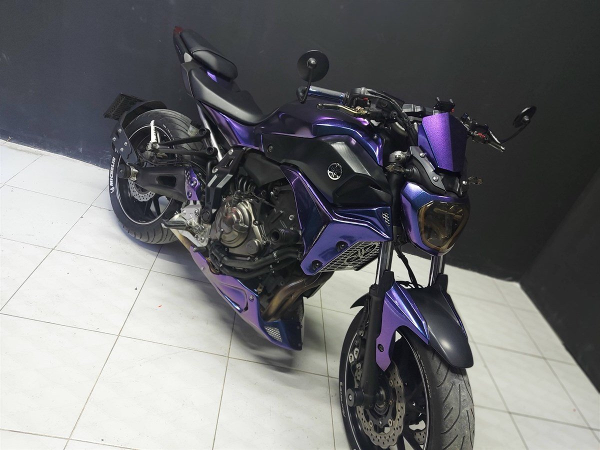 Yamaha MT-07 Hologram Mor Kaplama