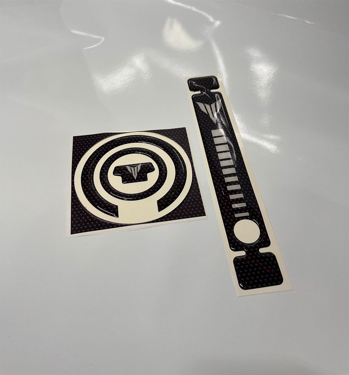 Yamaha MT-07 Siyah Tank Pad Damla Sticker Etiket Modeli