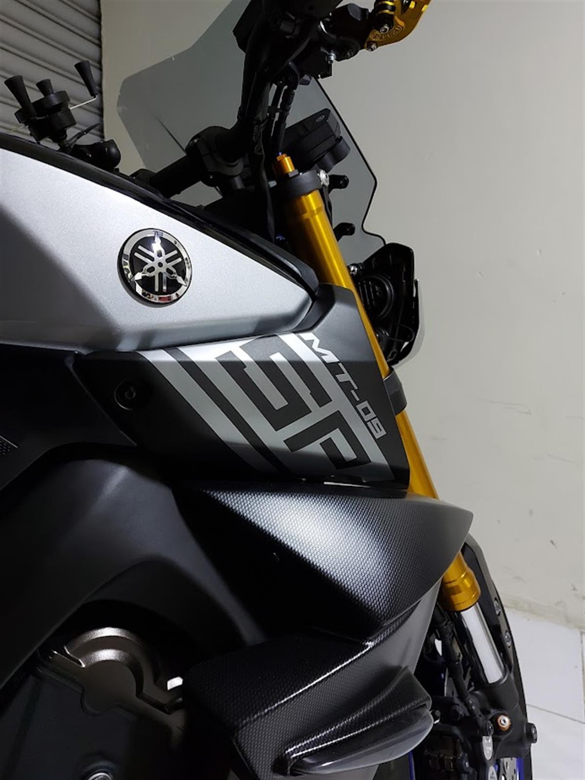 YAMAHA MT-09 SP Yan Grenaj Sticker 
