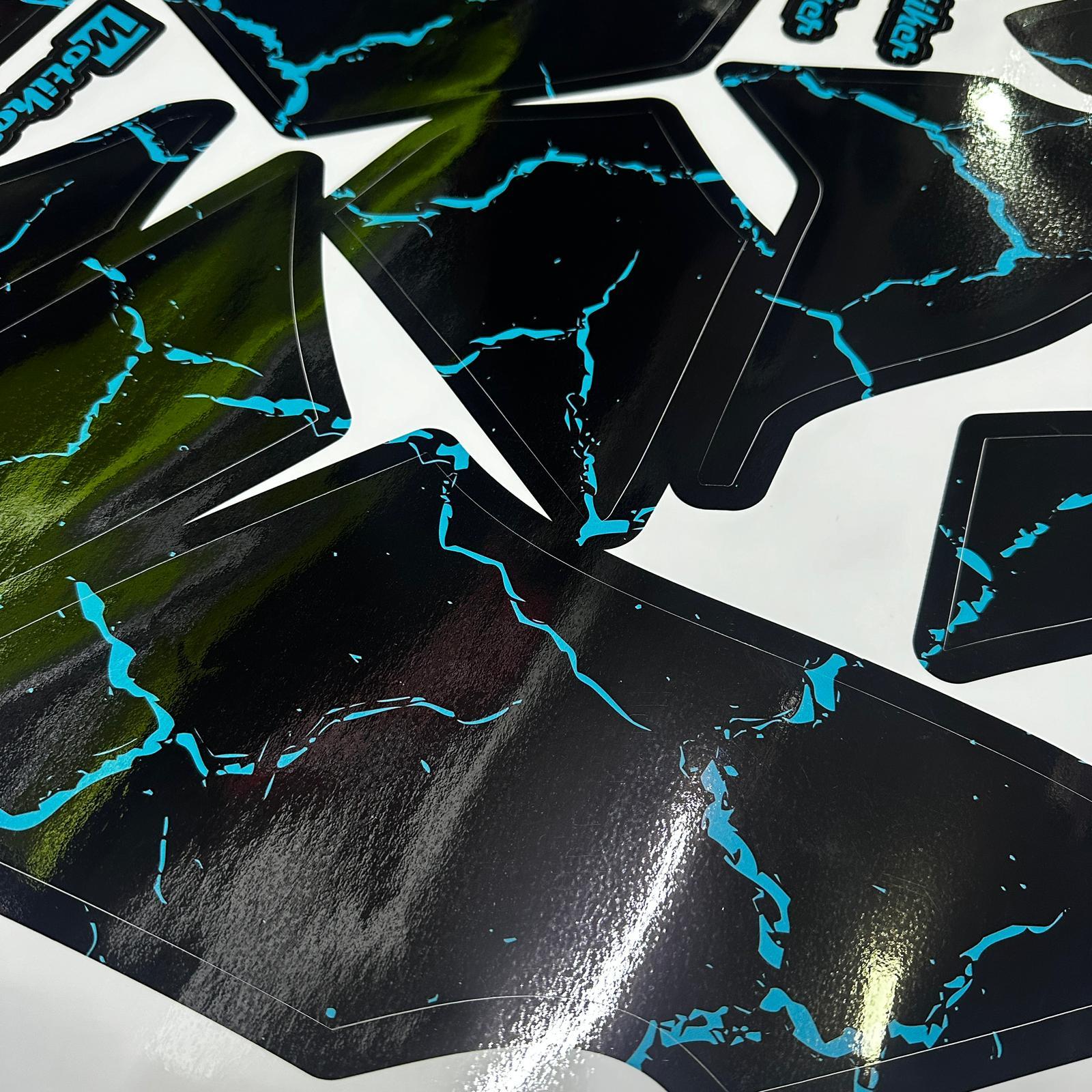 MT-25Yamaha MT-25 2020 - 2023 Sticker Şimşek Desen Kaplama Sticker Etiket Modeli Turkuaz