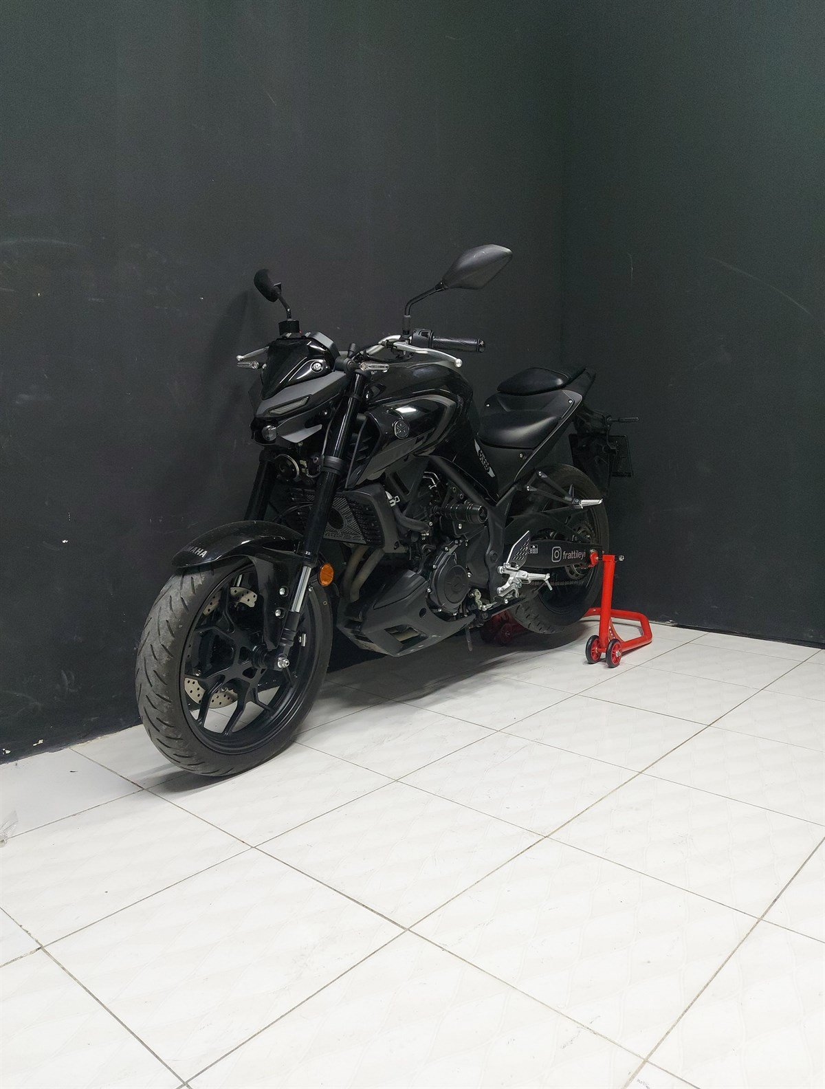 Yamaha MT-25 Düz Renk Sticker Modeli 2019-2022