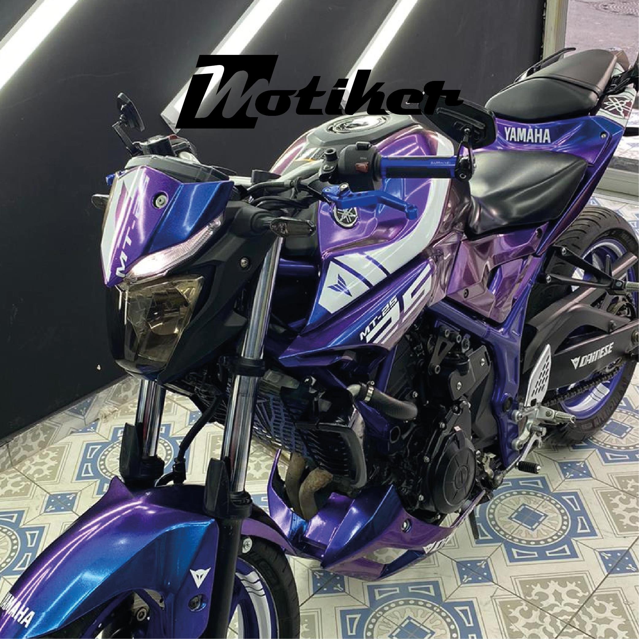 Motosiklet Kaplama Yamaha MT-25 Motosklet Mor Hologram Cast Folyo Kaplama 