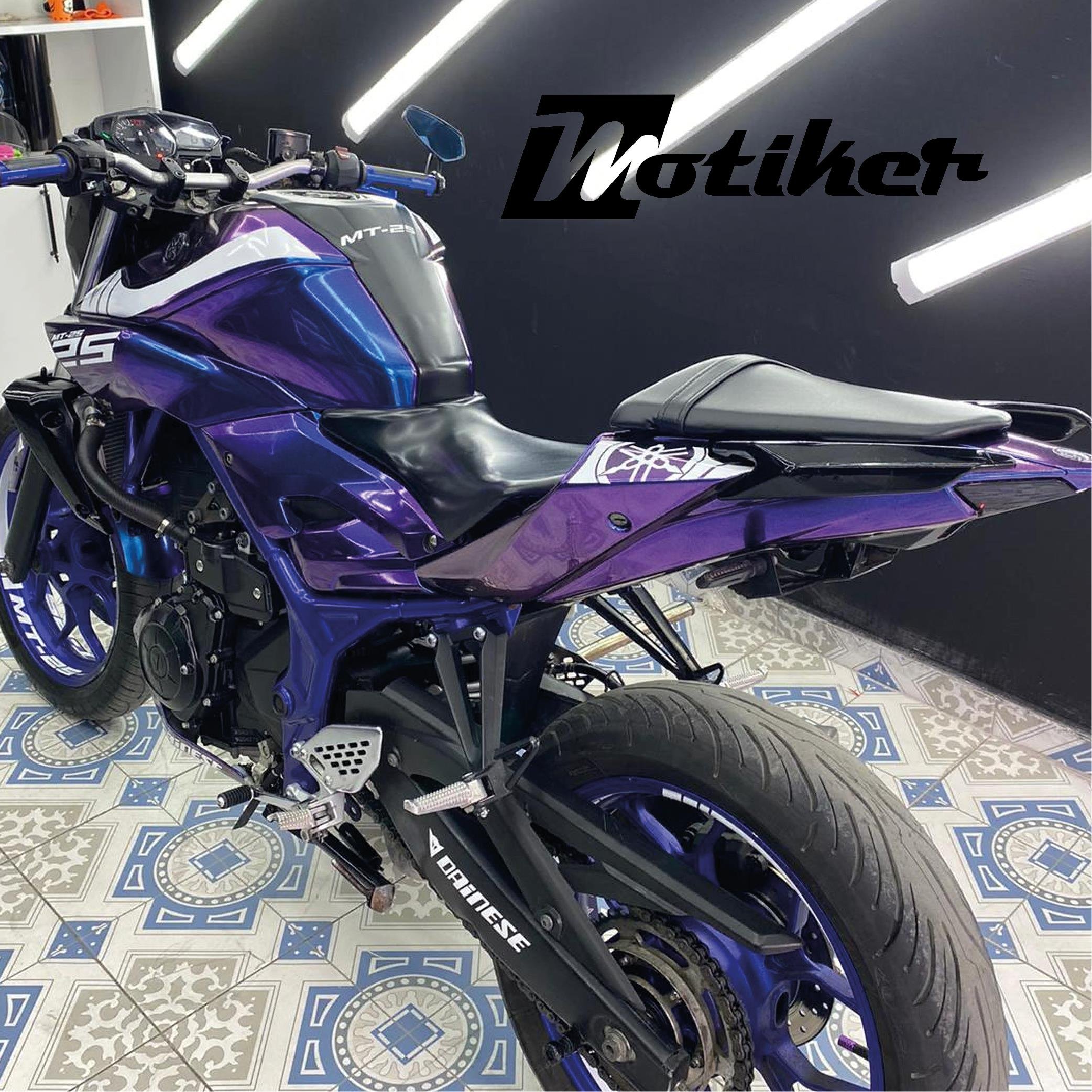 Motosiklet Kaplama Yamaha MT-25 Motosklet Mor Hologram Cast Folyo Kaplama 