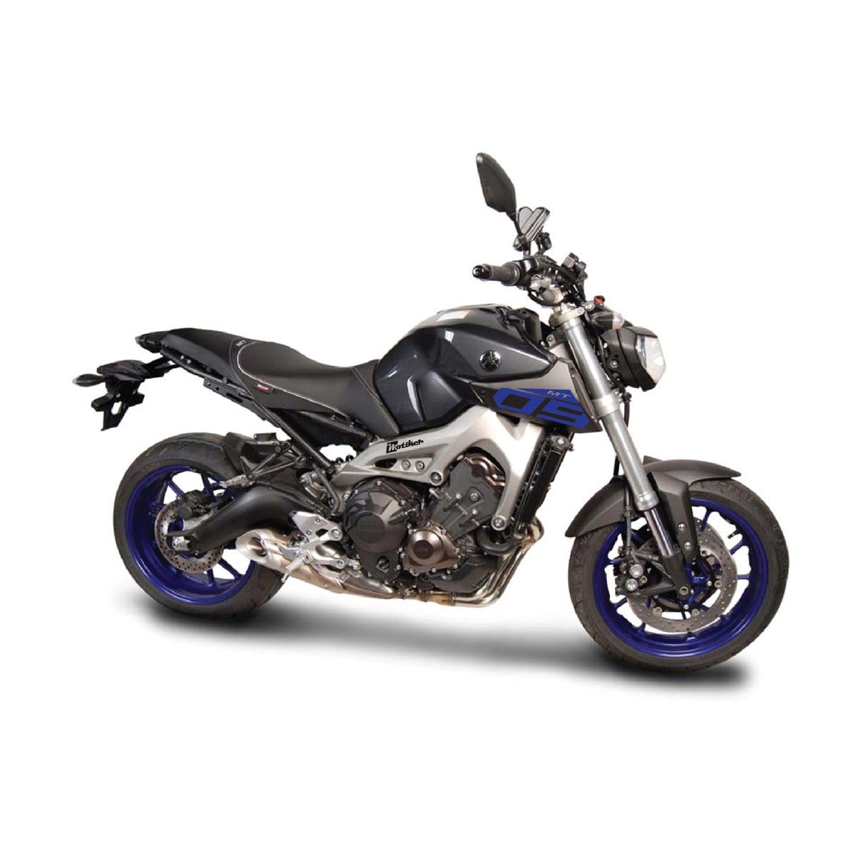Yamaha MT09 Depo Yanı Düz Yazı Sticker Etiket Modeli 