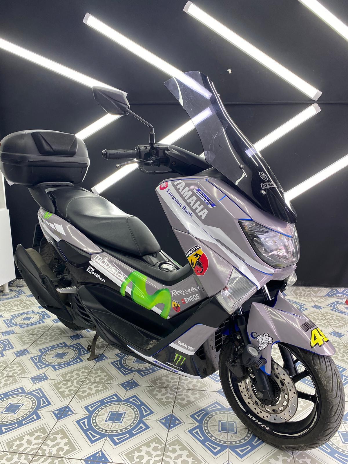 N-MAX Yamaha NMAX Gri Movistar Parçalı Motosiklet Scooter Kaplama Etiket Modeli
