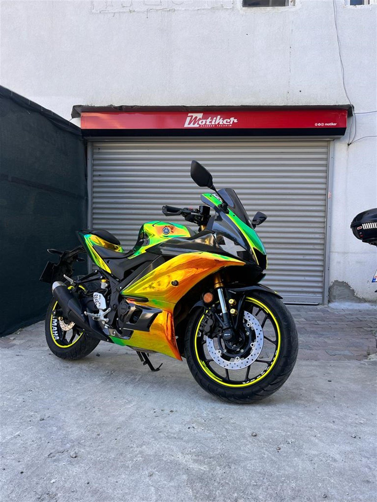 Yamaha R-25 Chrome Aynalı Kaplama