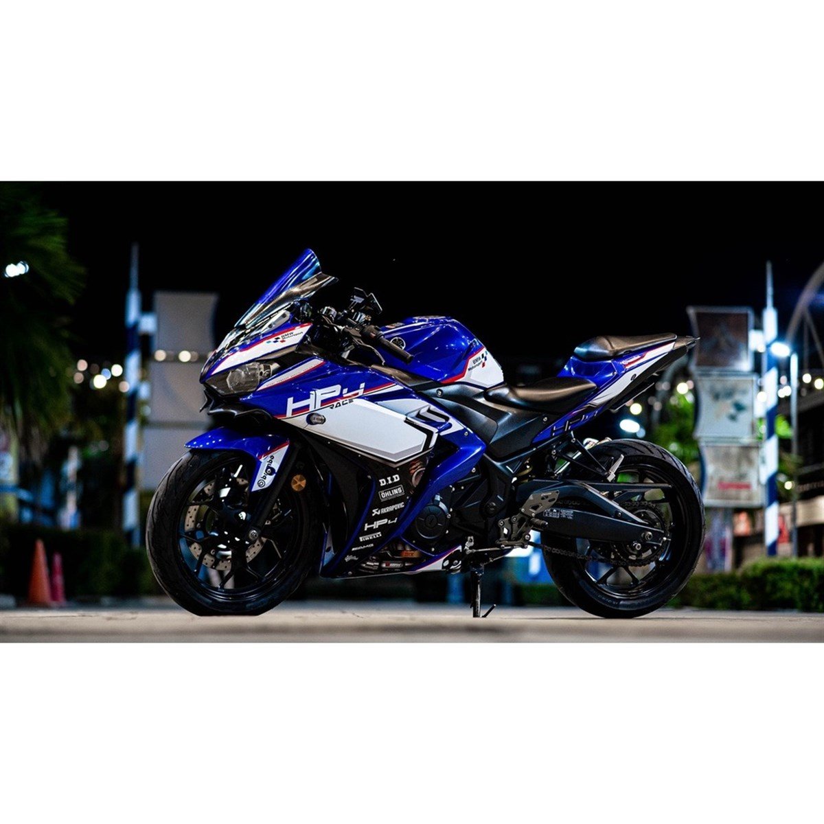 Yamaha R25 HP4 Bmw Tasarım Sticker Etiket Modeli