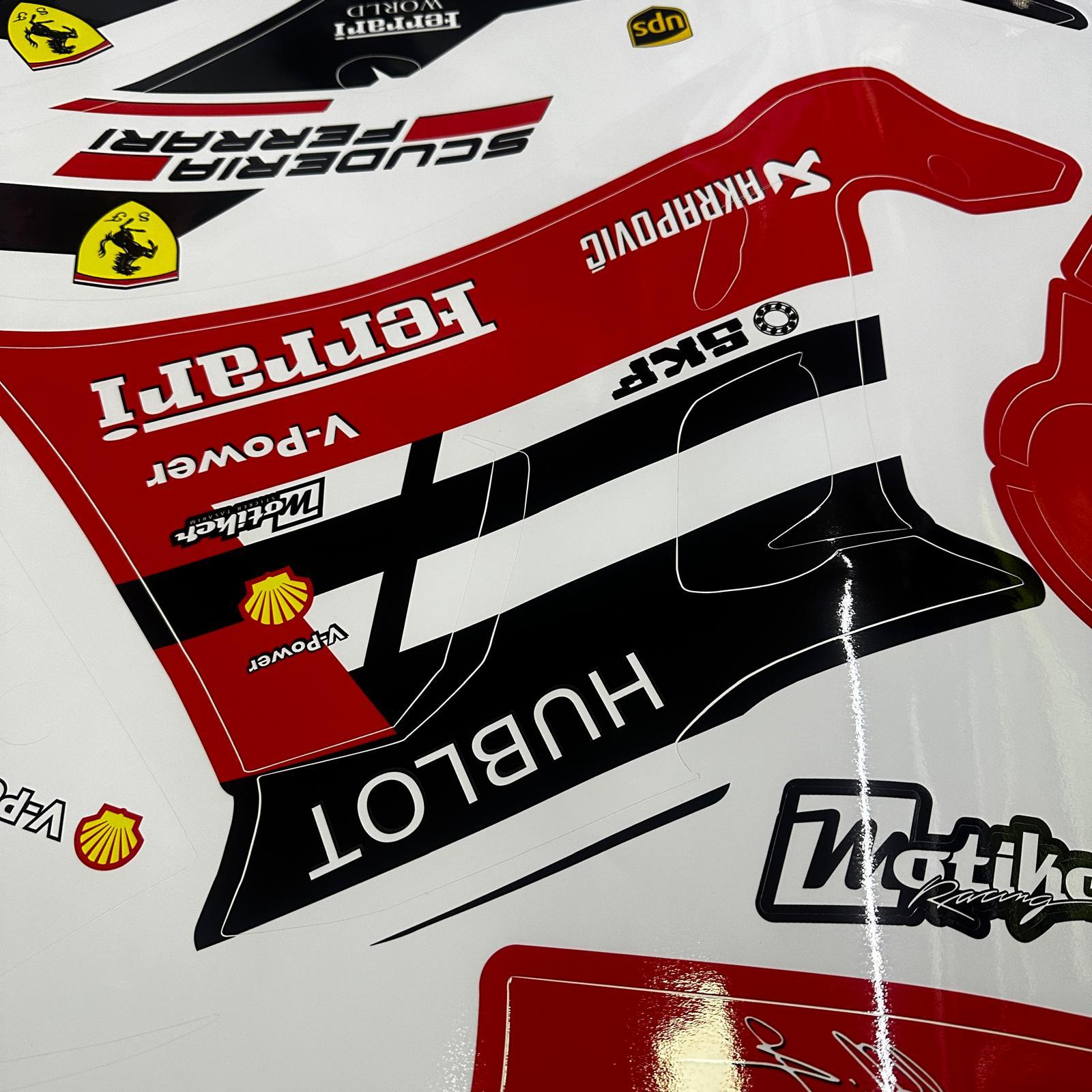 MotosikletYamaha R25 Kırmızı Ferrari Sticker Tasarım