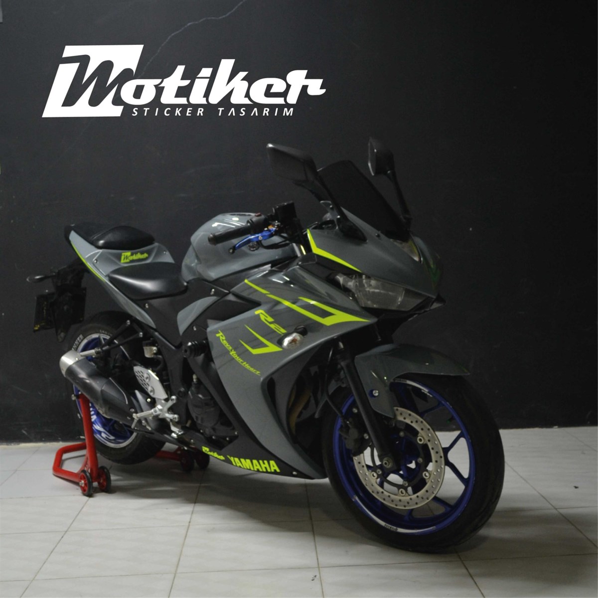 Yamaha R25 Neon Sarı Sticker Etiket Model