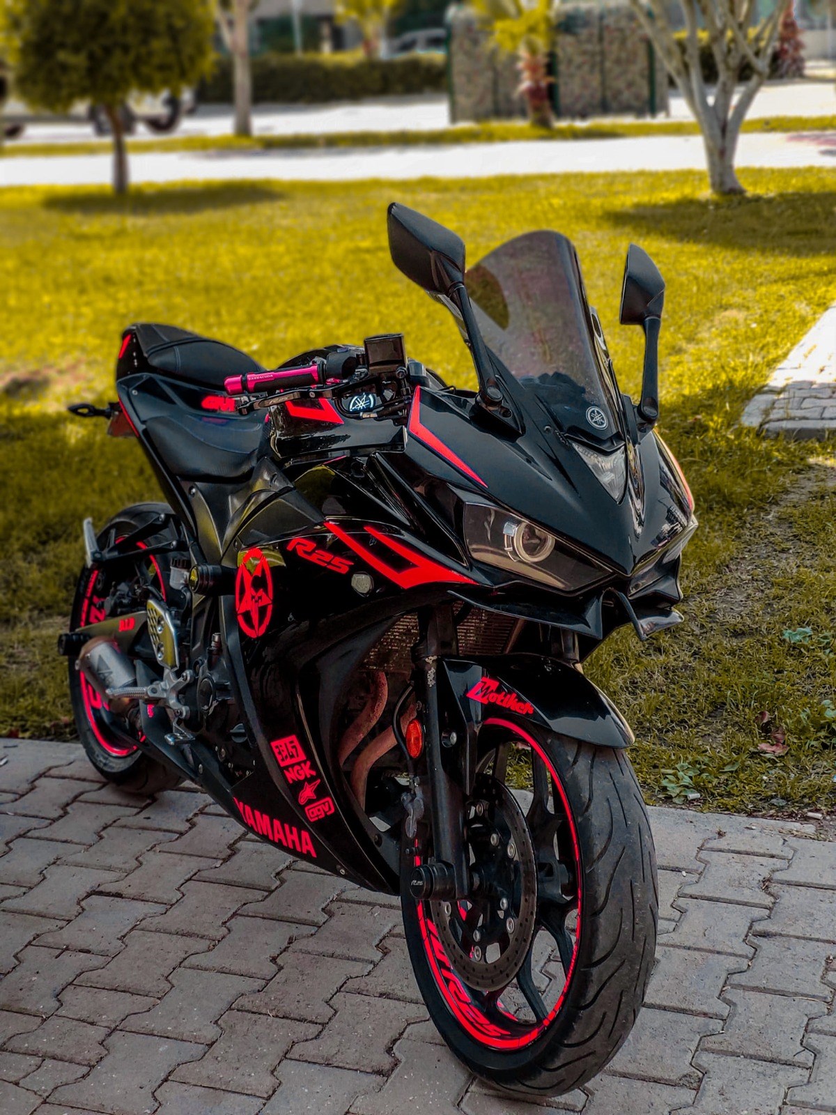 Yamaha R25 Neon Turuncu Sticker Etiket Kaplama 