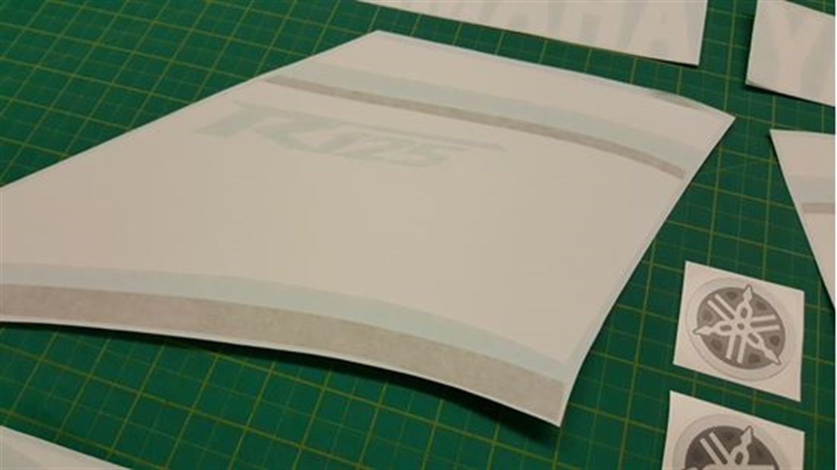 Yamaha Siyah YZF R125 Takım Sticker Etiket Modeli