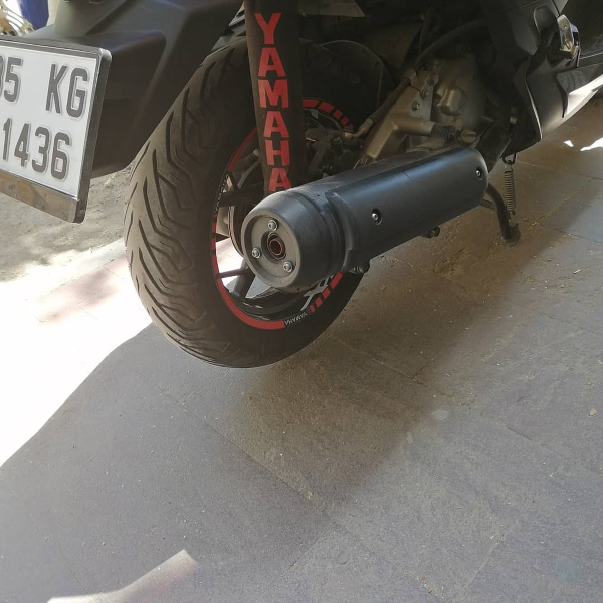 Yamaha XMAX Jant Şerit Sticker Etiket Modeli 