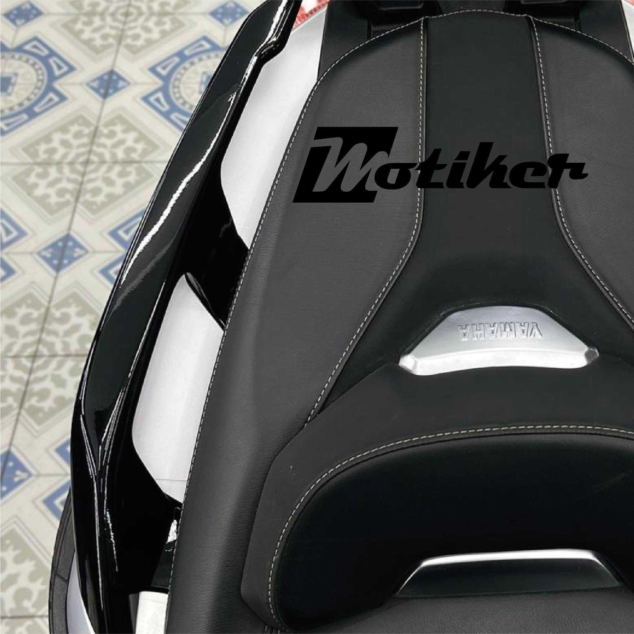 Motosiklet Kaplama Yamaha XMAX Motosiklet Scooter Arka Elcik Piano Black Folyo 