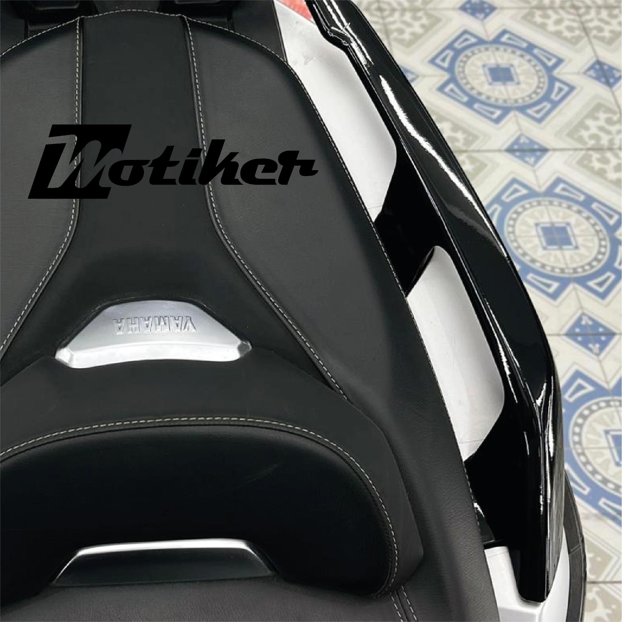 Motosiklet Kaplama Yamaha XMAX Motosiklet Scooter Arka Elcik Piano Black Folyo 