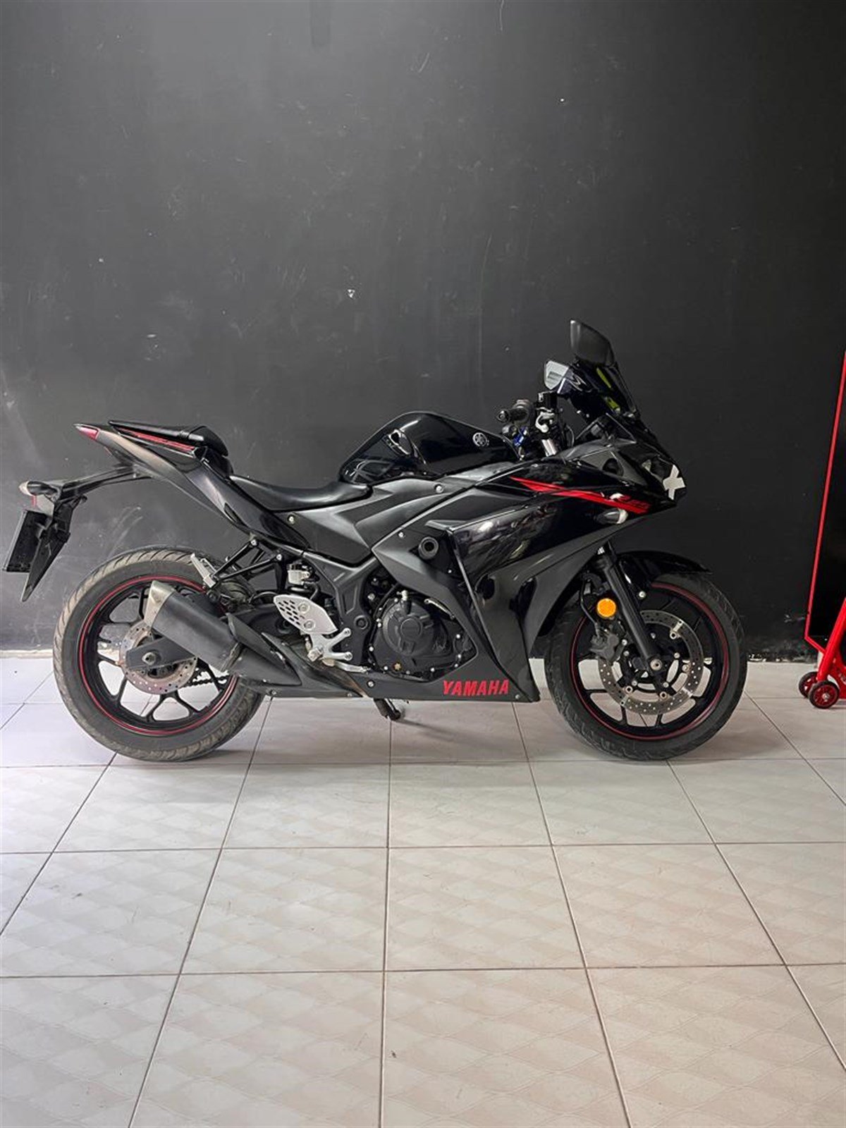 Yamaha YZF R25 2015 Orijinal Takım Sticker Etiket Modeli