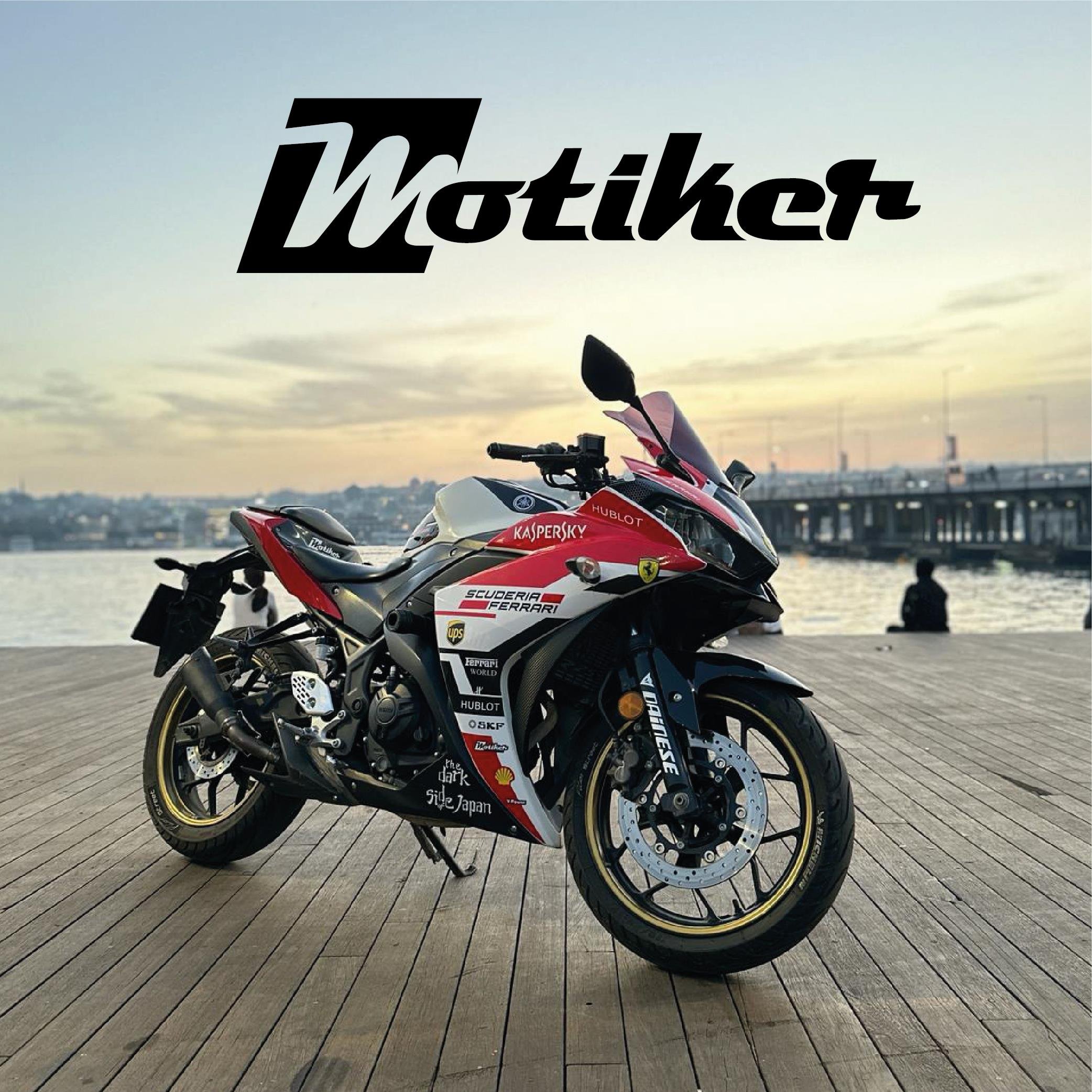 R25Yamaha YZF R25 Ferrari Tasarım Parçalı Sticker Kaplama Etiket Modeli 