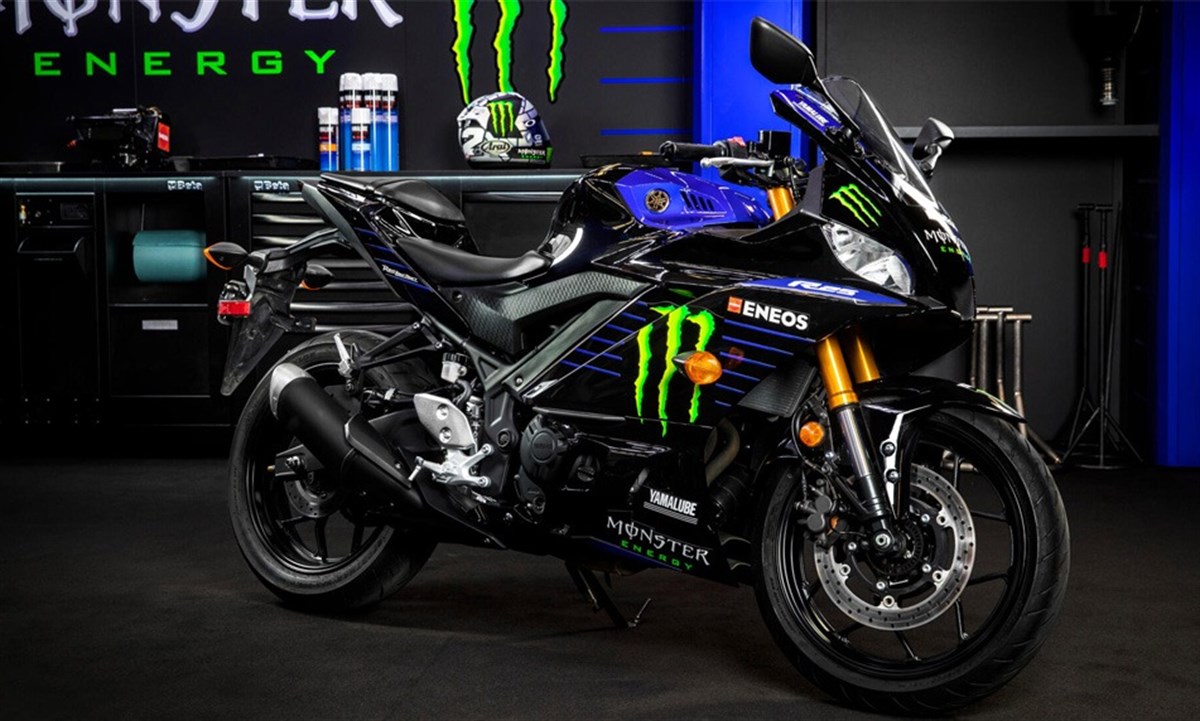 Yamaha YZF-R25 Monster Orjinal Sticker Etiket Modeli