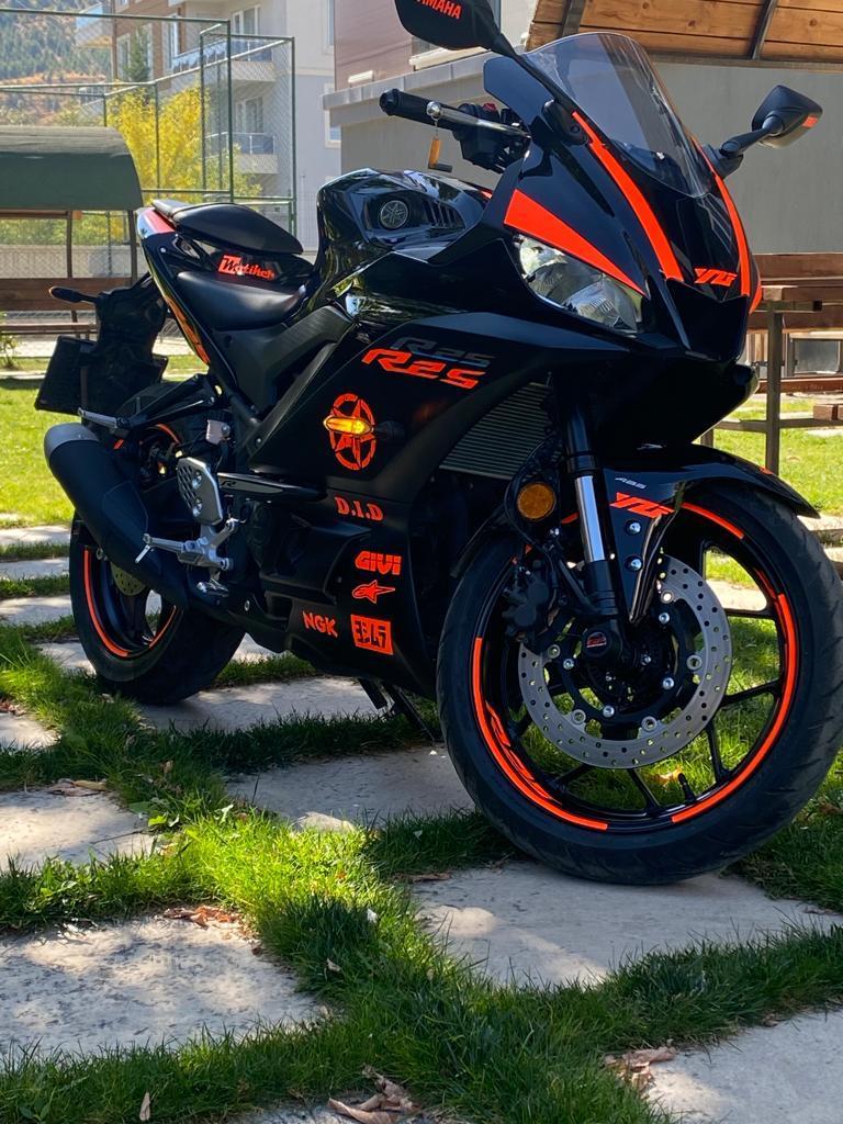 Yamaha YZF R25 Neon Turuncu Sticker Etiket Modeli