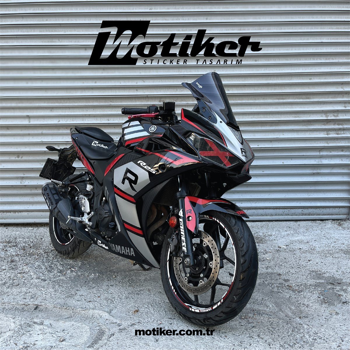 Yamaha YZF-R25 R-Design Parantez Modeli ( Gri Motor Üzeri )