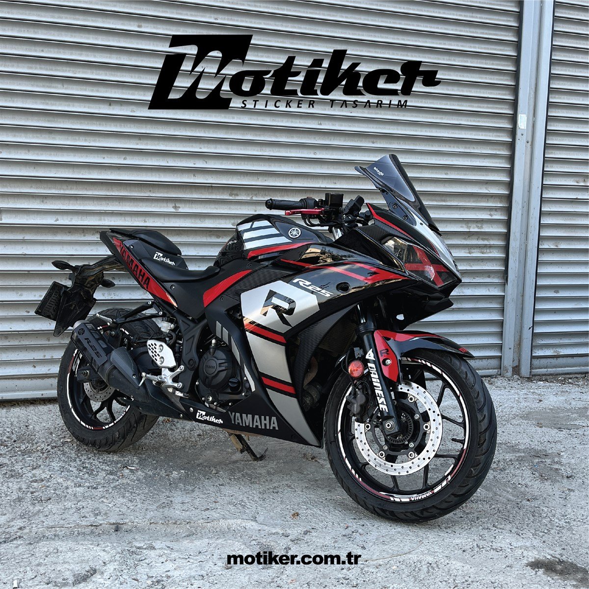Yamaha YZF-R25 R-Design Parantez Modeli ( Gri Motor Üzeri )