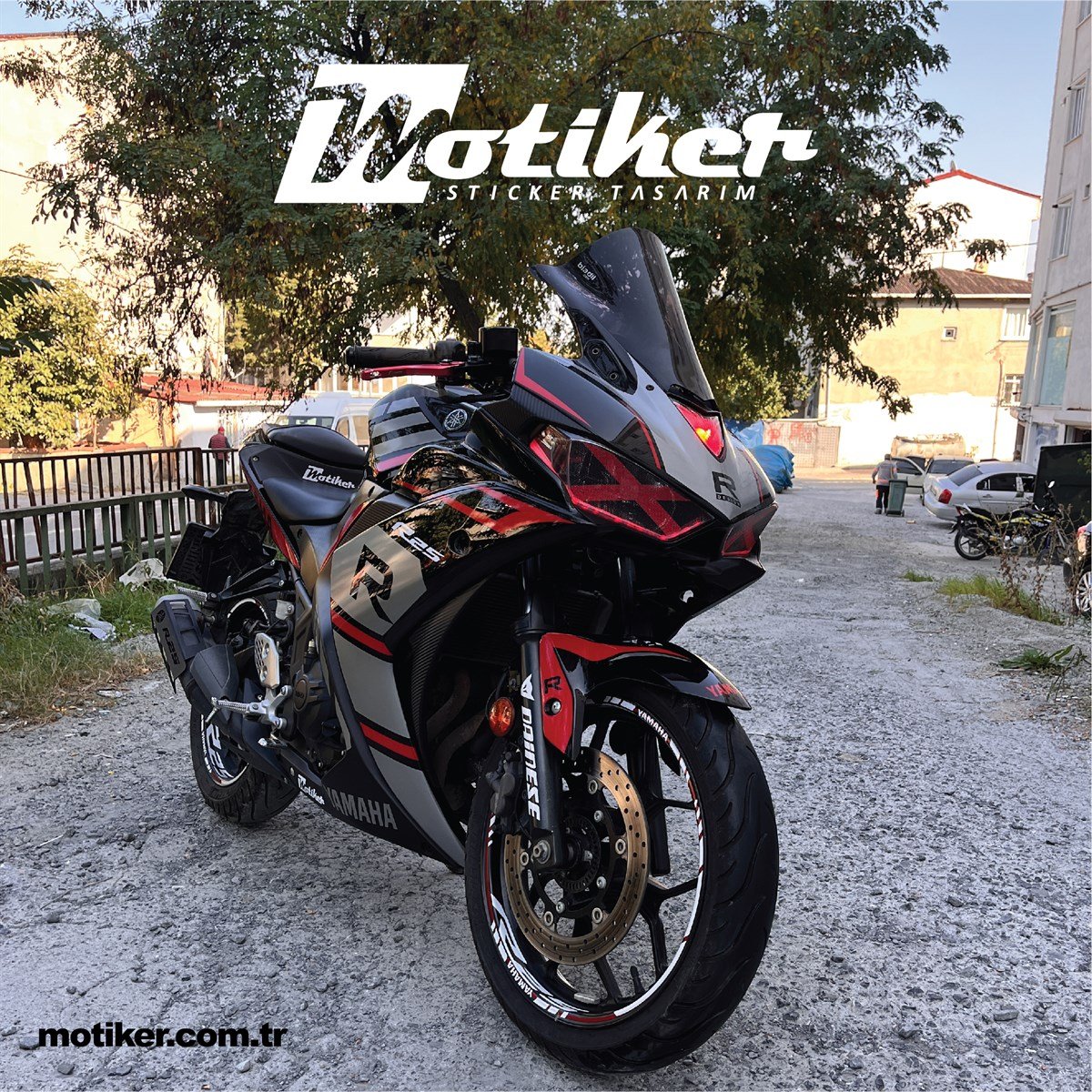 Yamaha YZF-R25 R-Design Parantez Modeli ( Gri Motor Üzeri )
