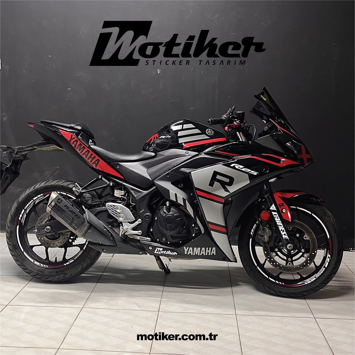 Yamaha YZF-R25 R-Design Parantez Modeli ( Gri Motor Üzeri )