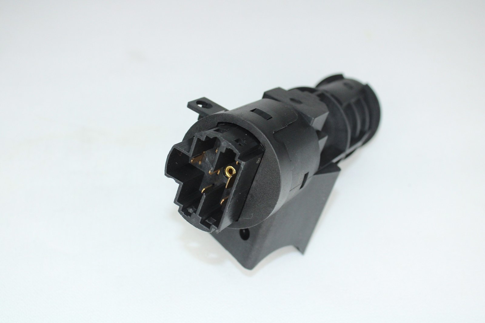 46819068T - (TRN0073)KONTAK GOVDESI(BOS)ALBEA 1.3 JTD / TRITON