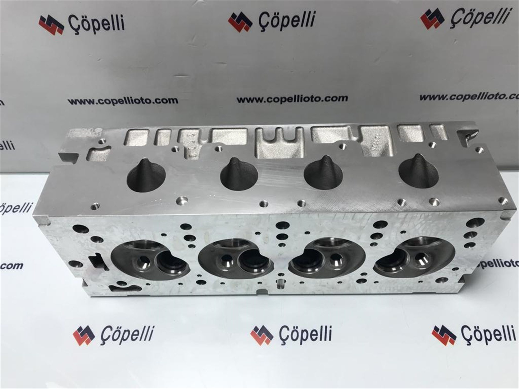 7701475893-O - (CH09-005) SILINDIR KAPAK MEGANE-CLIO-R19 (K7M-KJ7) DIK KANALLI (1.4-1.6 BENZ) 7701472681 7701475893 / OZGAYD