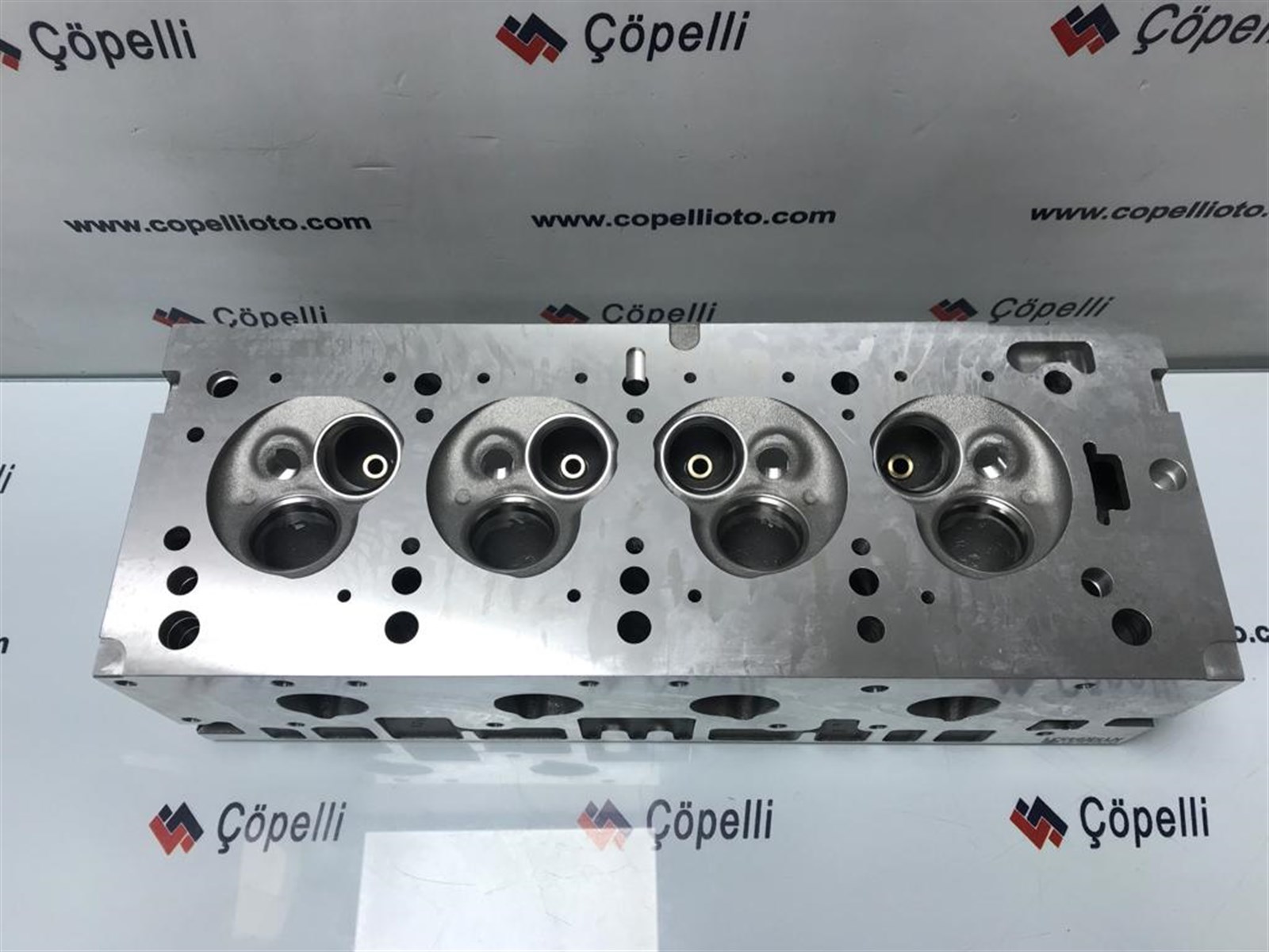 7701475893-O - (CH09-005) SILINDIR KAPAK MEGANE-CLIO-R19 (K7M-KJ7) DIK KANALLI (1.4-1.6 BENZ) 7701472681 7701475893 / OZGAYD