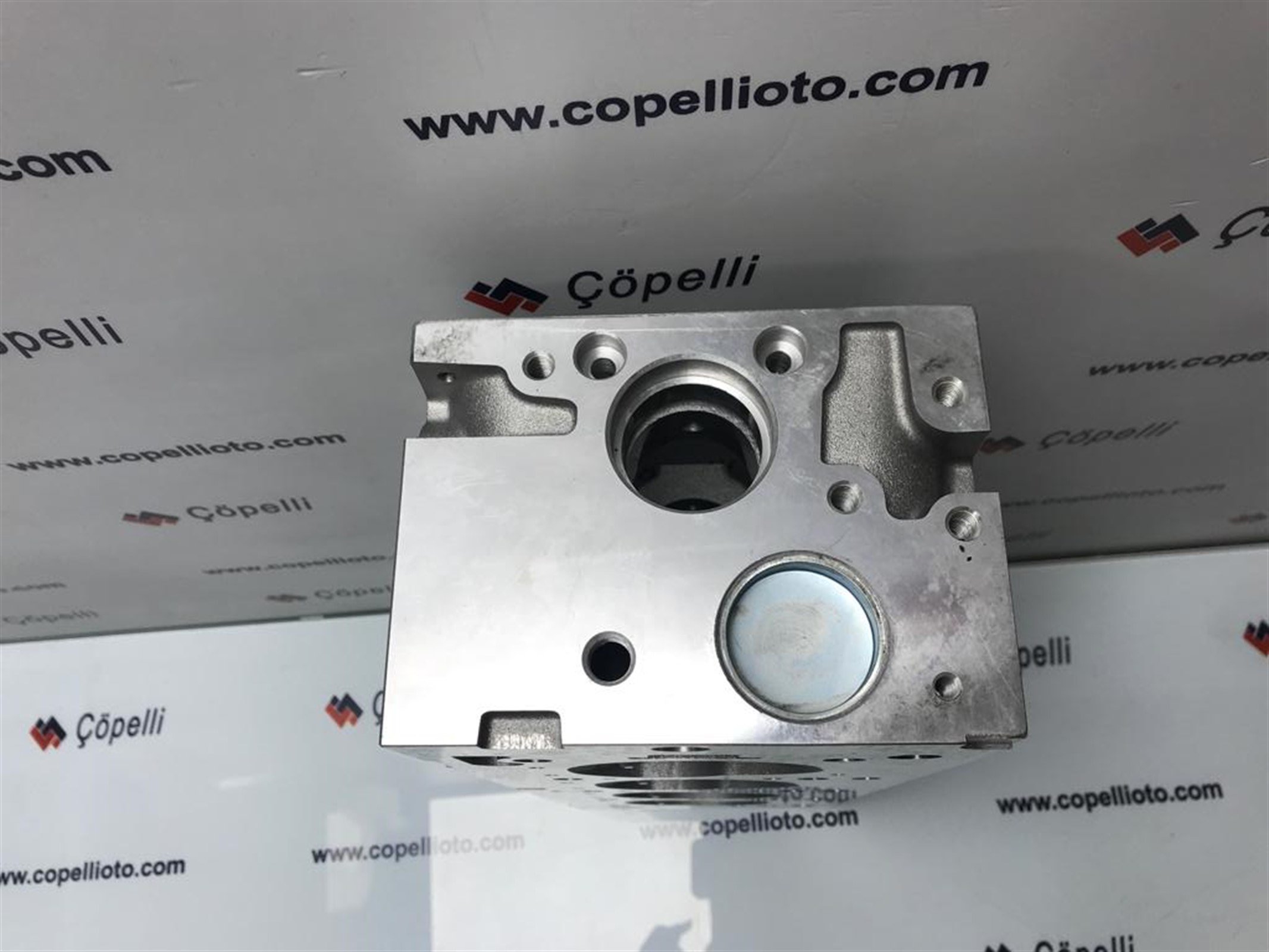 7701475893-O - (CH09-005) SILINDIR KAPAK MEGANE-CLIO-R19 (K7M-KJ7) DIK KANALLI (1.4-1.6 BENZ) 7701472681 7701475893 / OZGAYD