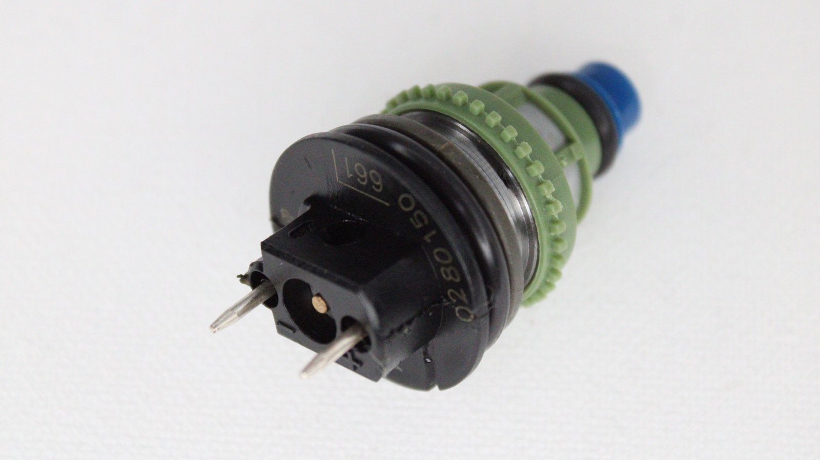 9944724T - (RNT0795)ENJEKTOR MEMESI TEK DELIK MAVI SUZGECLI 0280150661/698 CLIO R9 19 E7J 1,4 UNO70 7701035320 / TRITON