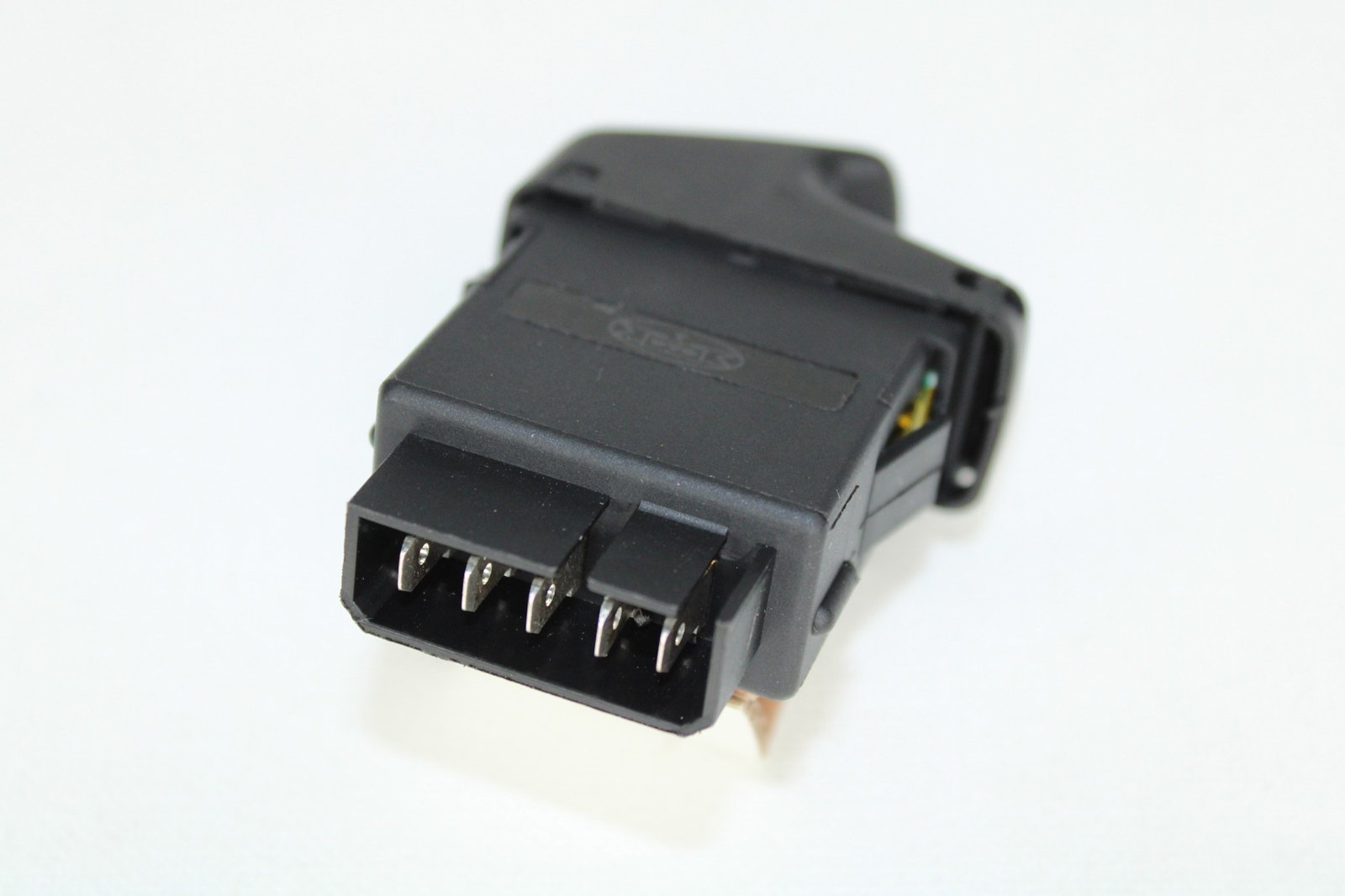 ELT0209 - CAM ACMA ANAHTARI SOL ON KANGOO 12522502 7700307605(ELT0209) / TRITON