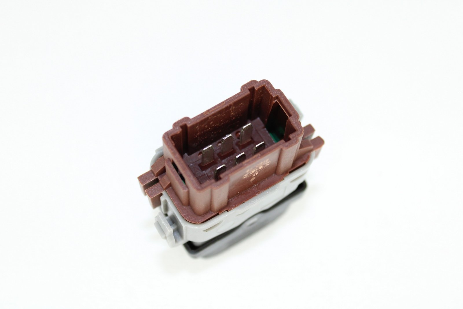 ELT0241 - CAM ACMA ANAHTARI ON SAG MEGANE II 12522524 8200057321 8200442266(ELT0241) / TRITON