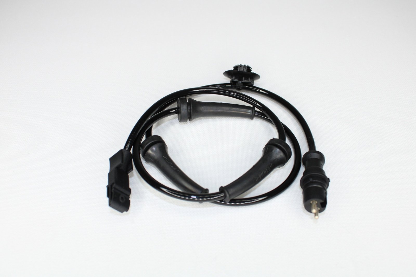 TRN0036 - ABS SENSORU ON MEGANE II 12521122 8200446282(TRN0036) / TRITON