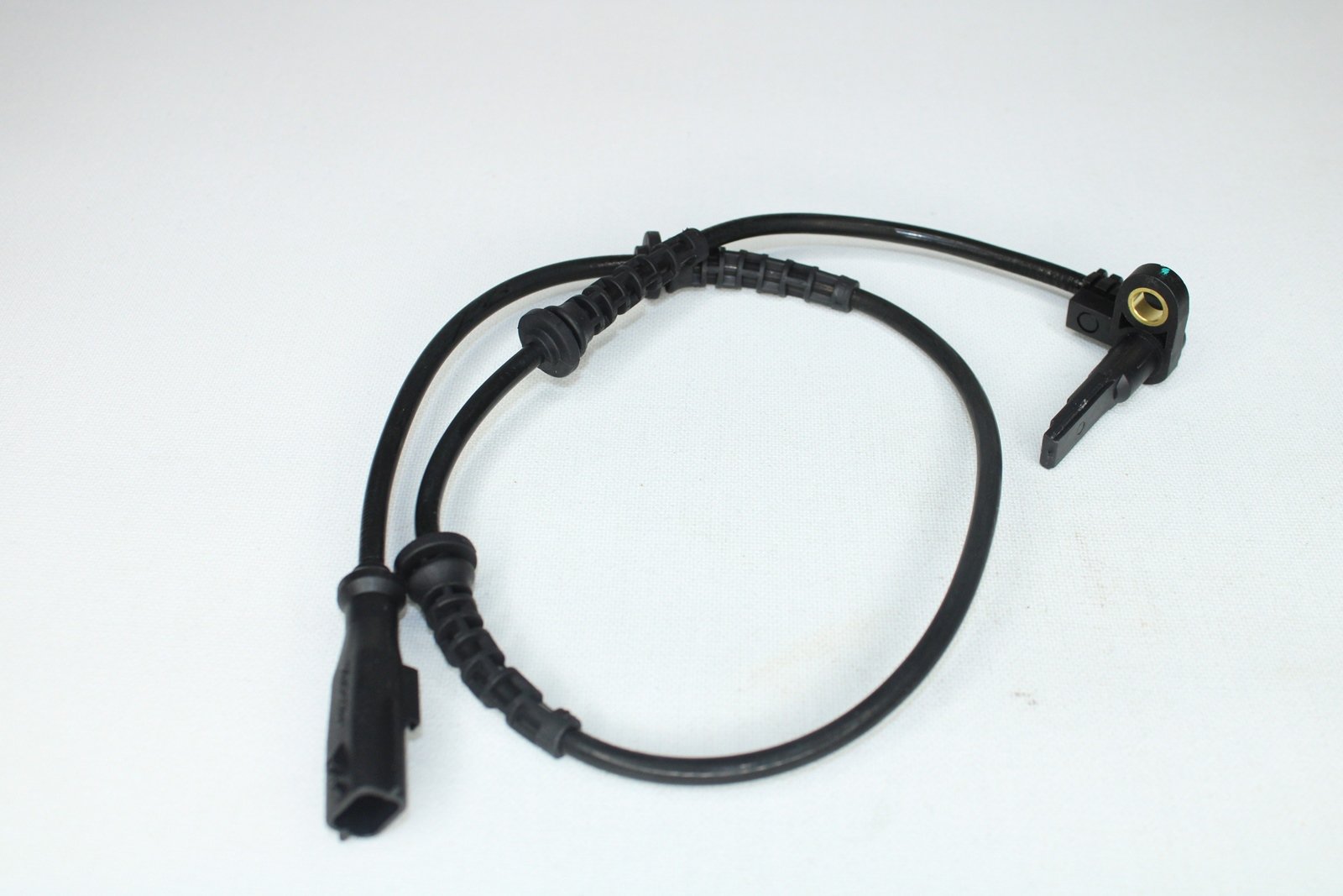 TRN0062 - ABS SENSORU ON MEGANE III 12521135 479100004R(TRN0062) / TRITON