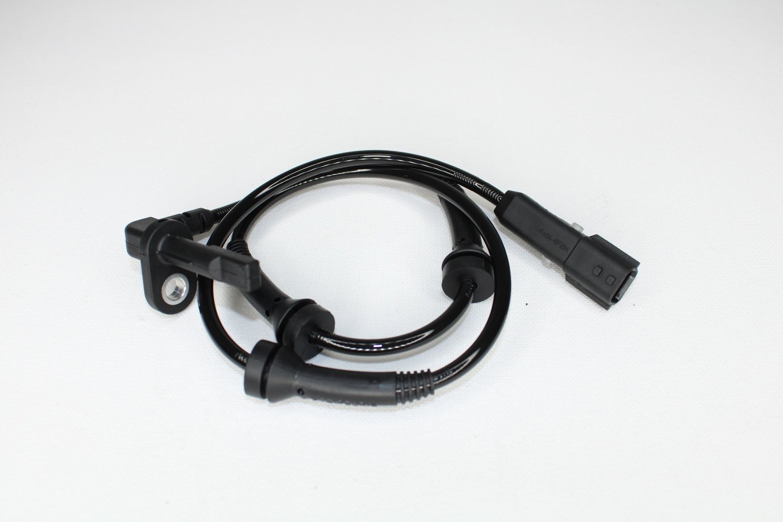 TRN0129 - ABS SENSORU ON SOL & SAG CLIO IV 479107405R - 479101995R / TRITON