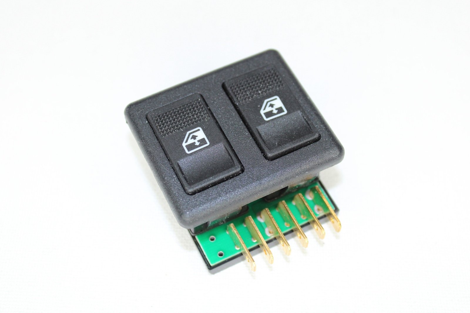 181449680T - (ELT0238) CAM ACMA ANAHTARI CIFTLI SOL F.DOGAN - UNO (11522509) (181449680) / TRITON