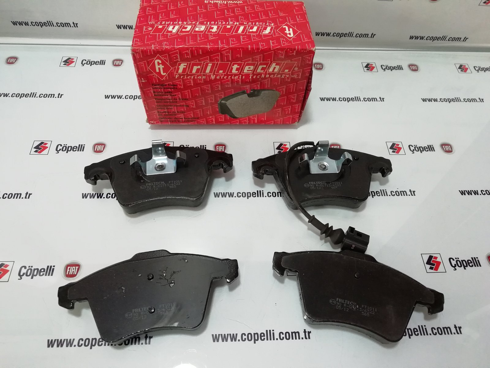 568.0 - (568.0)FREN DISK BALATA TK. ON TRANSPORTER 03- 2.5TDI 1.9TDI (WVA23467)(7H0698151) 416.1101.004 TRW- / FRI-TECH