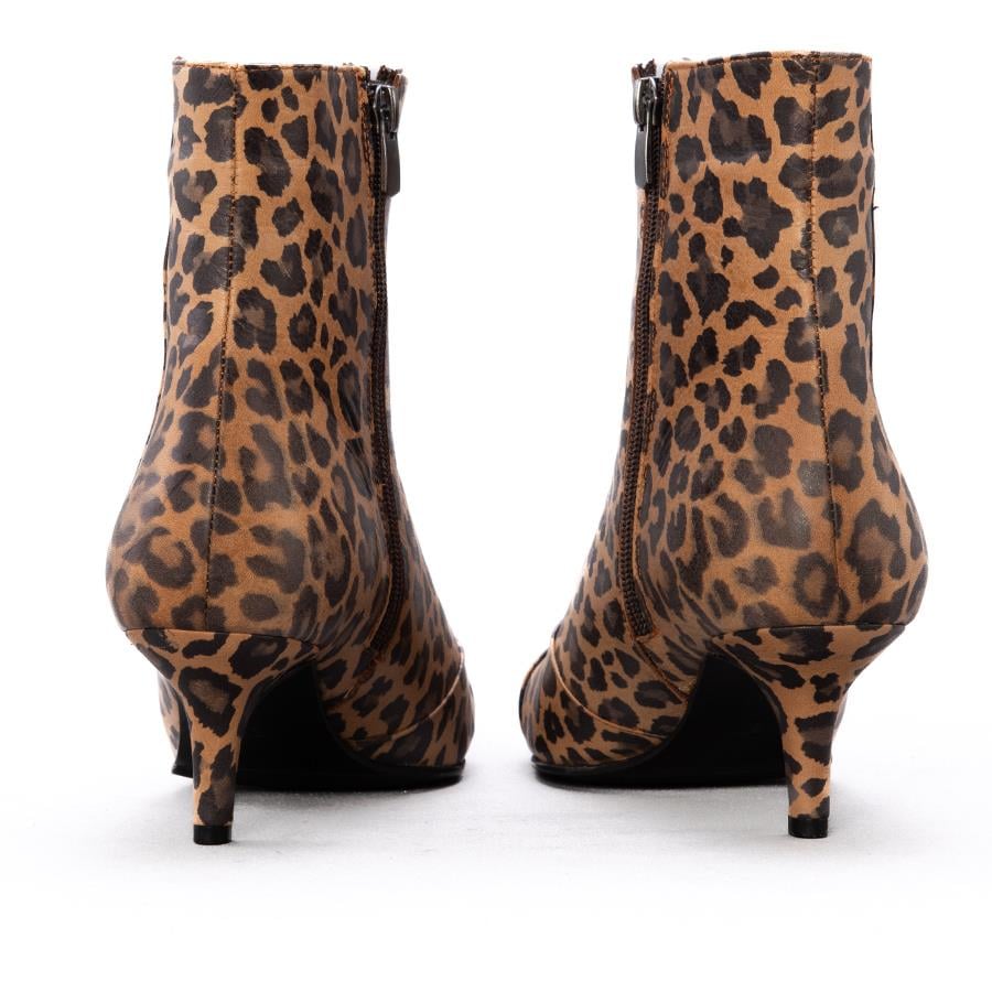 Gusse Ailere Kadın Hakiki Deri Bot K2586