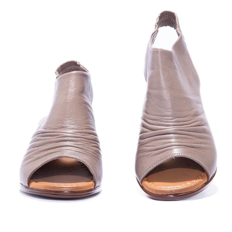 Gusse Bravin Kadın Hakiki Deri Sandalet 131485