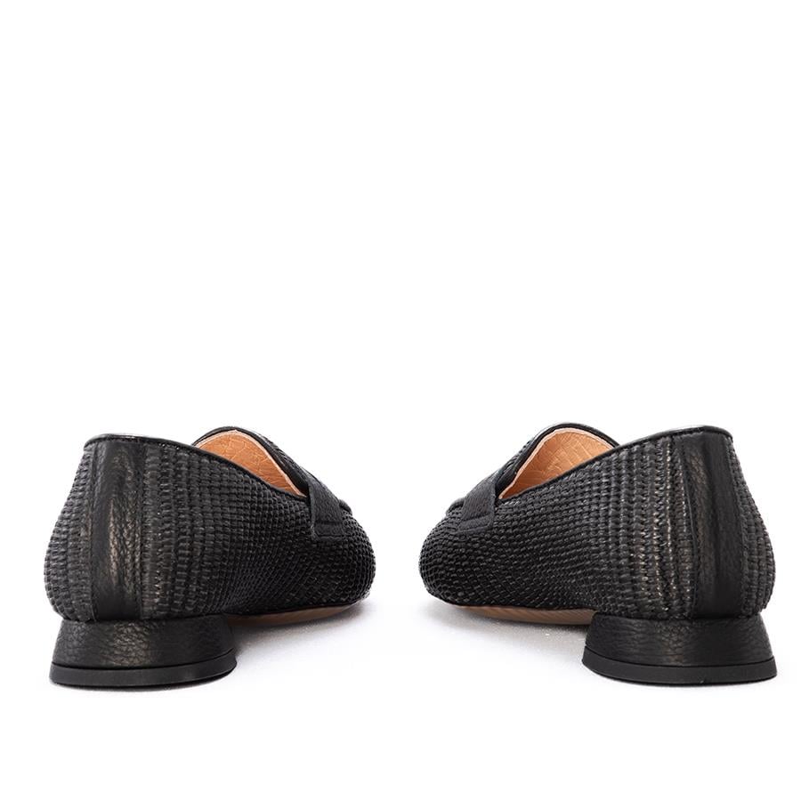 Gusse Elare Kadın Hasır Örgü Babet K1601