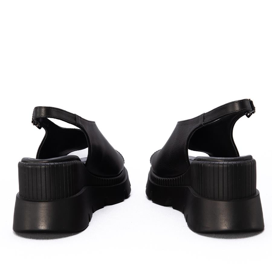 Gusse Garland Kadın Hakiki Deri Sandalet 2009