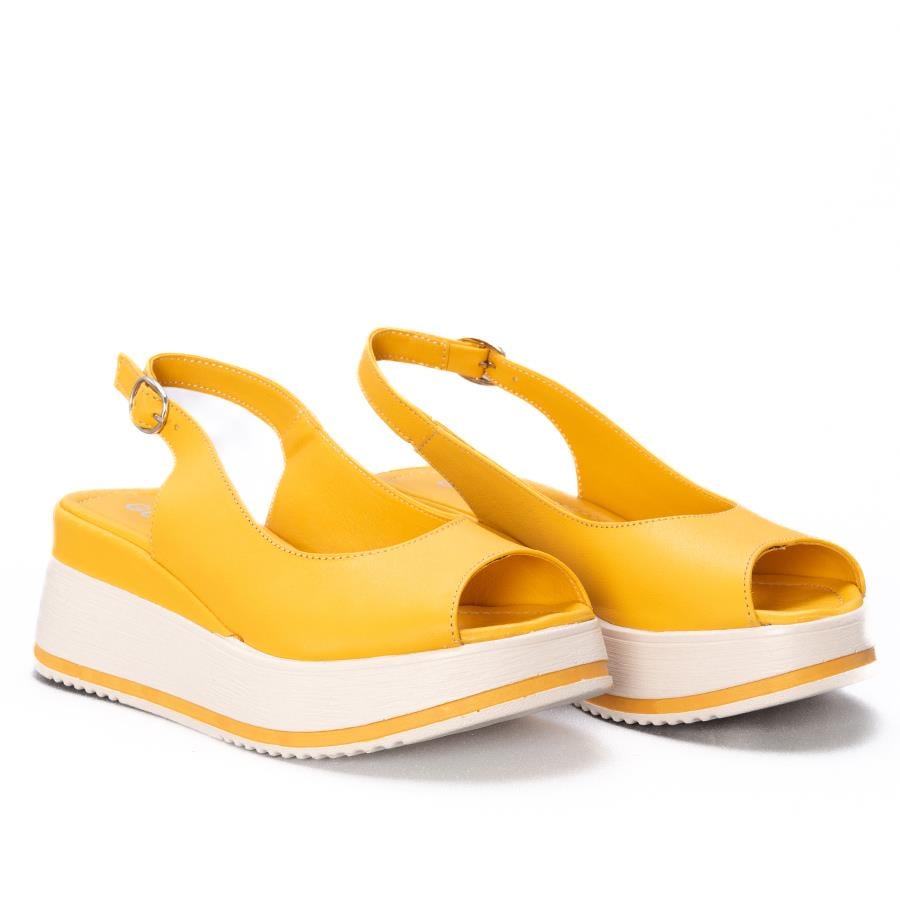 Gusse Lavinia Kadın Hakiki Deri Sandalet 50000