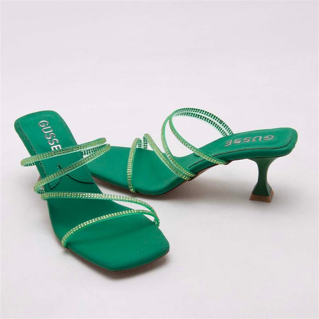 GUSSE LOUISA KADIN TAŞLI ABIYE TERLIK 3325