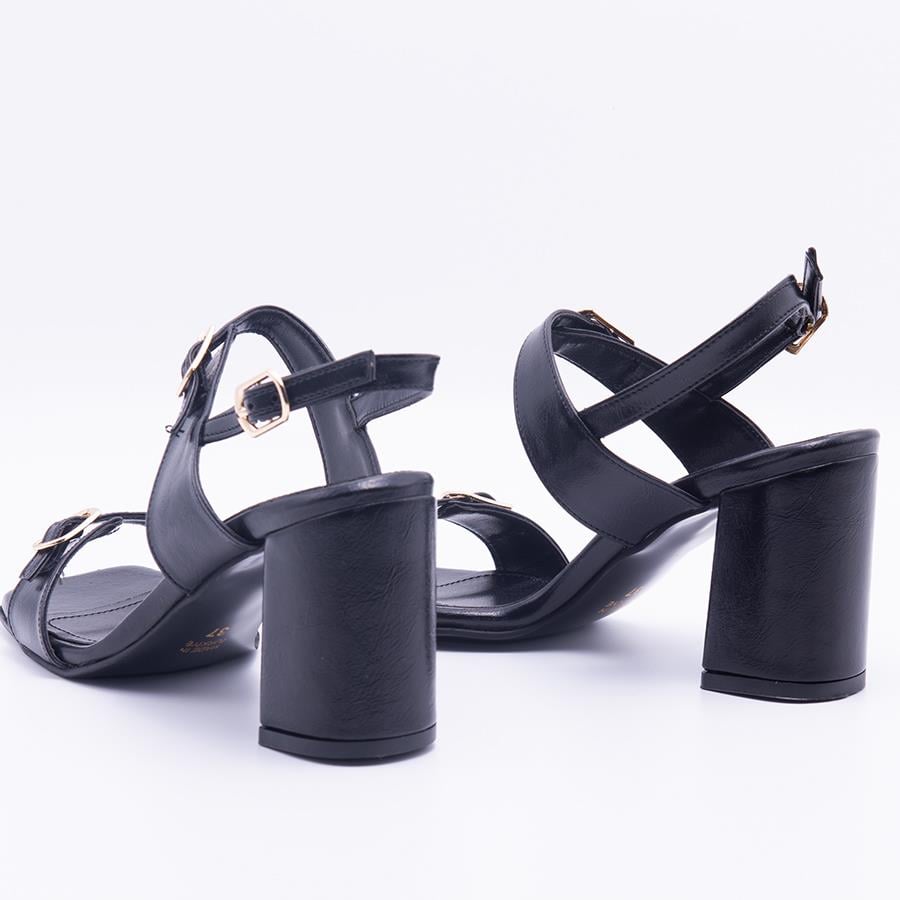Gusse Novery Kadın Rugan Sandalet 610-5SR