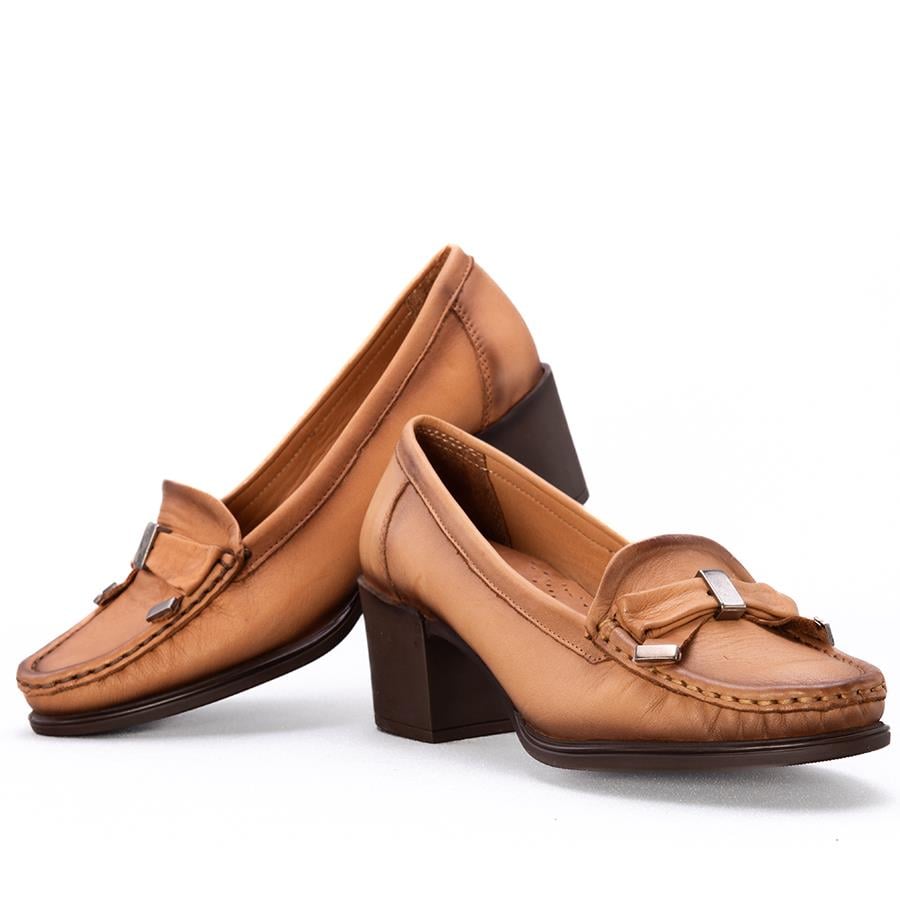 Gusse Omar Kadın Hakiki Deri Günlük Topuklu Ayakkabı 680