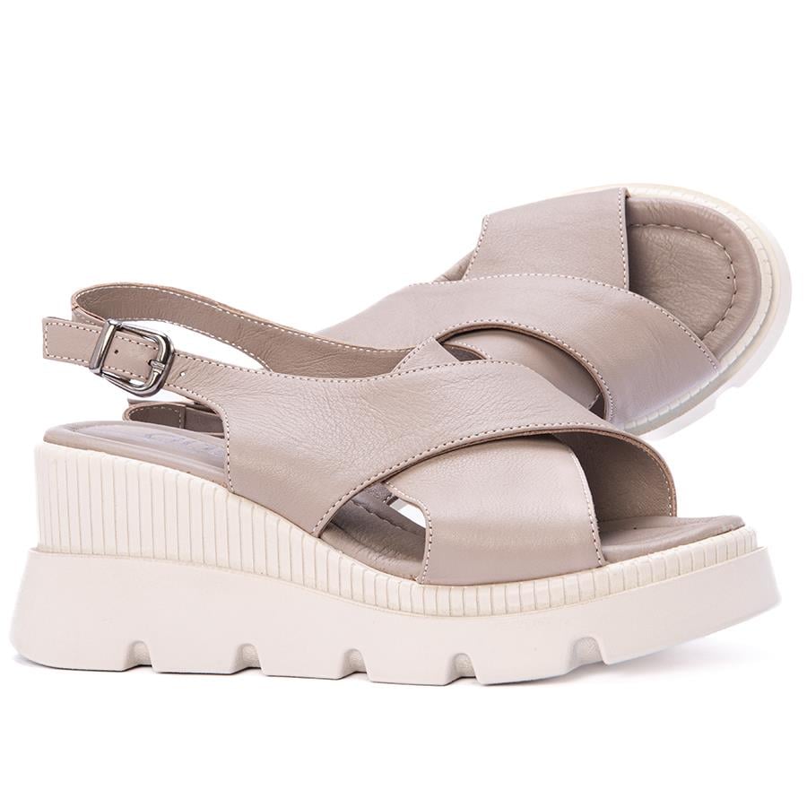 Gusse Zeina Kadın Hakiki Deri Sandalet 2005