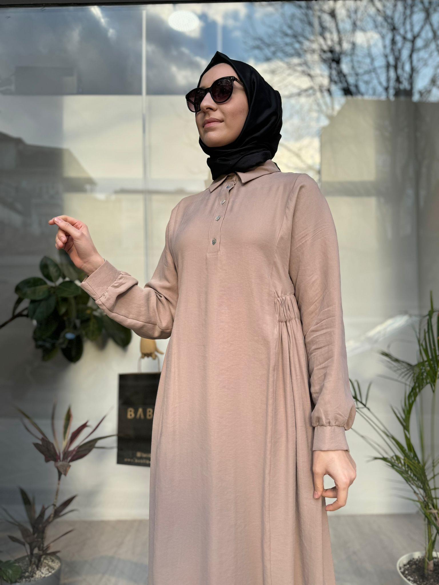 Almarwah Beli Büzgülü Elbise Bej 303729