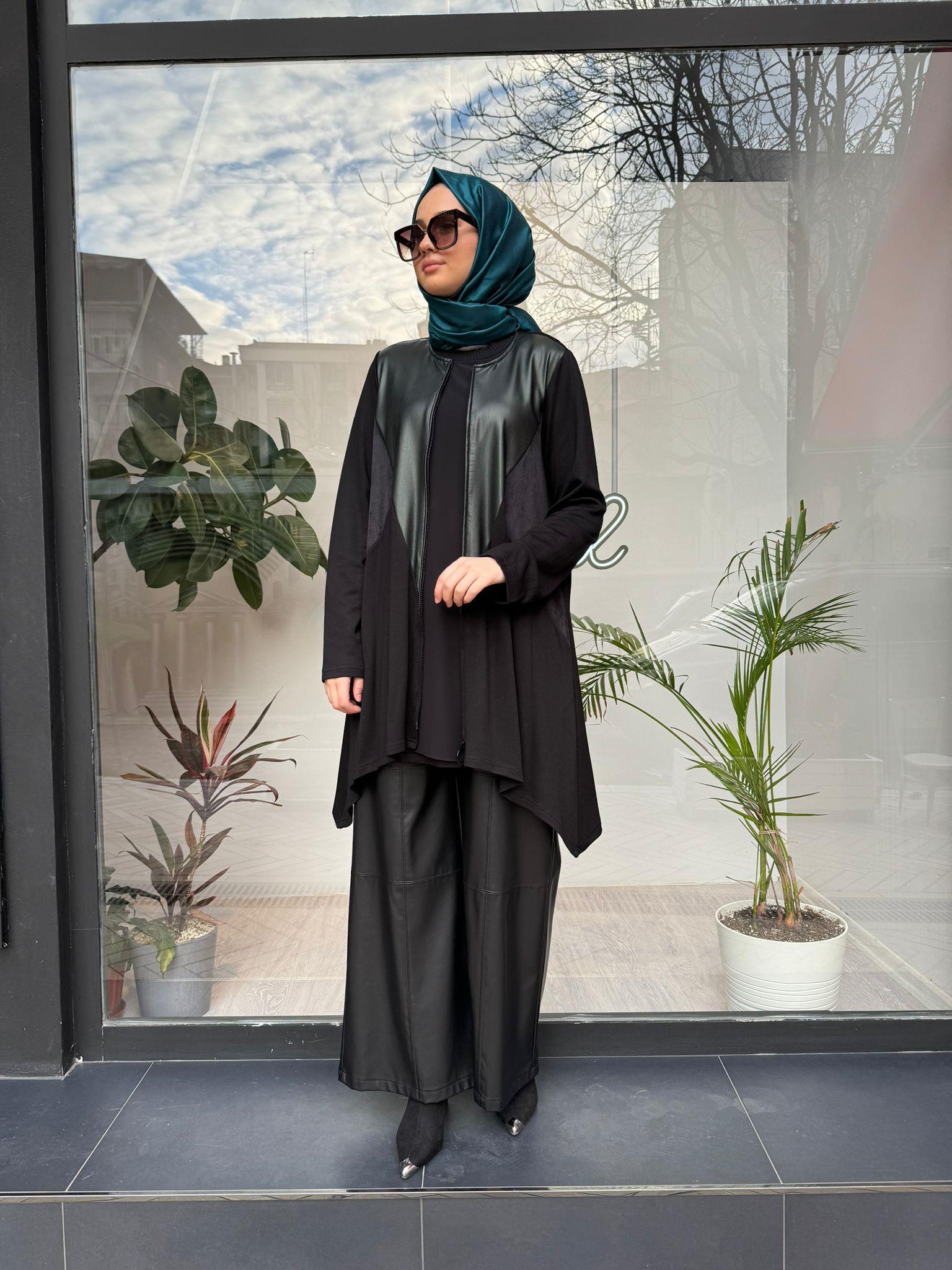 Almarwah Deri Detaylı Kap Siyah 404701