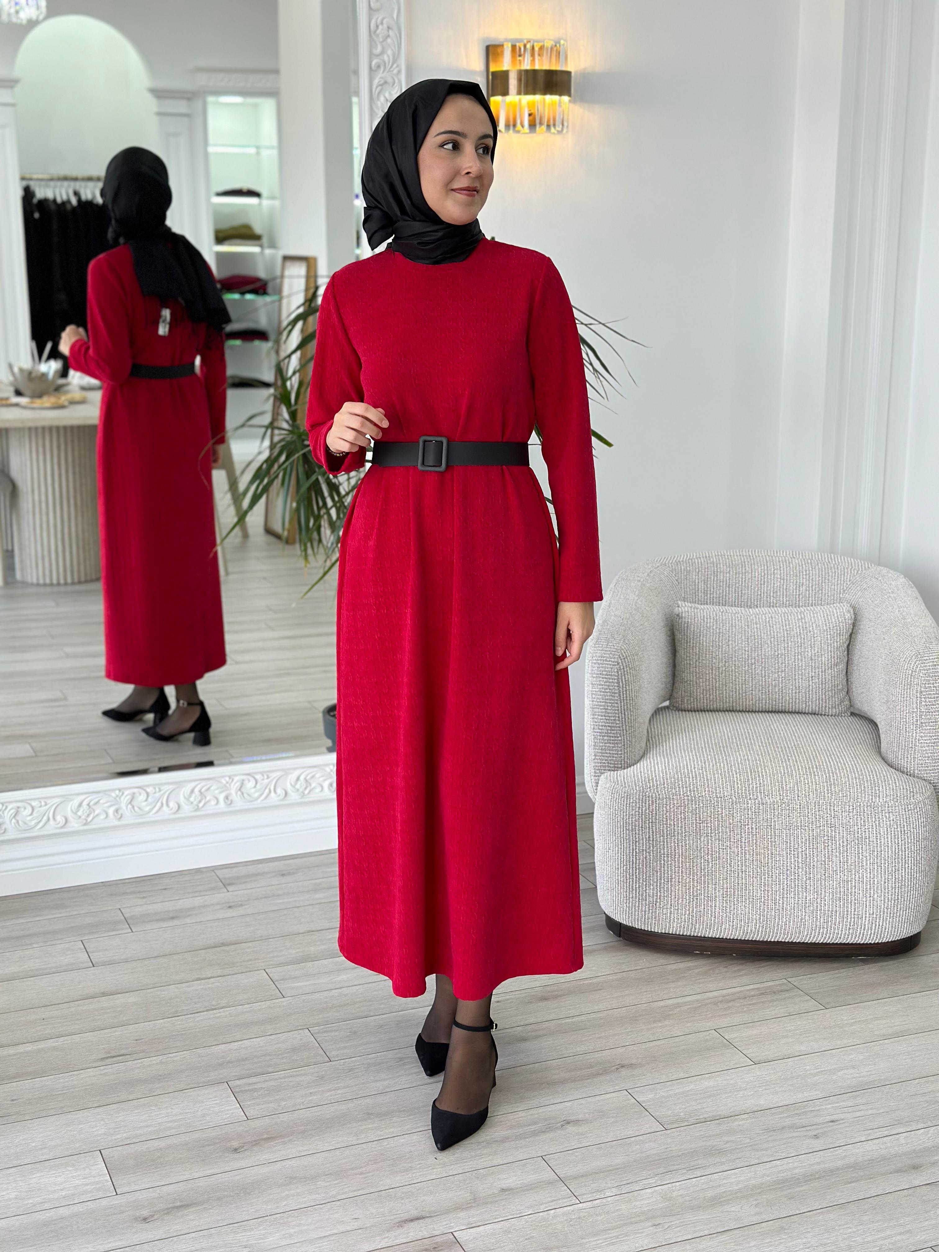 Almarwah Deri Kemerli Kırmızı Elbise 303802